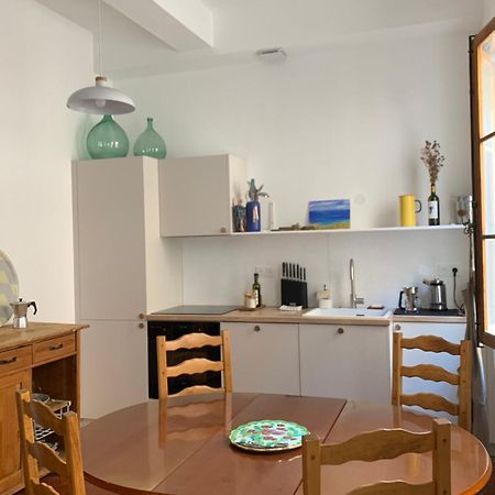 Superbe Appartement Familial En Coeur De Ville - Parking - Petit Dej Sur Demande Λα Σιοτά Εξωτερικό φωτογραφία