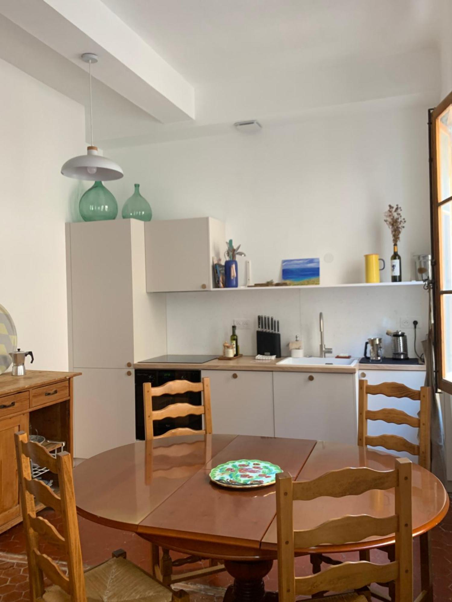 Superbe Appartement Familial En Coeur De Ville - Parking - Petit Dej Sur Demande Λα Σιοτά Εξωτερικό φωτογραφία